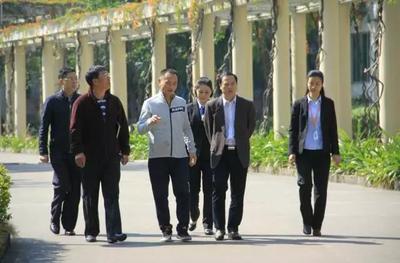 【頭條】職教春風(fēng)吹不斷 再接再厲創(chuàng)新峰:市教育局鼓勵(lì)我校做強(qiáng)做大!